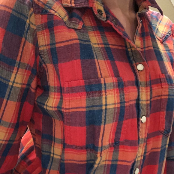 Perfect for fall American Eagle flannel - Picture 2 of 2